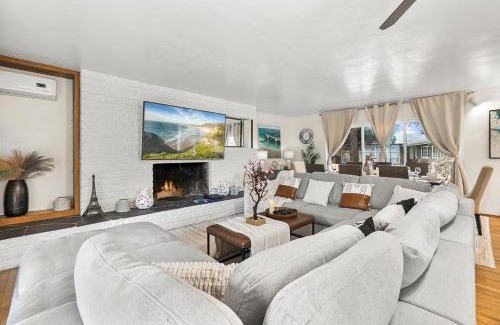 La Mesa House | Entire Private 4-BR Home, Spacious, Lux King Bed, Ranch Style, Prime Area, Available Now