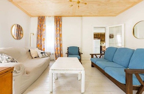 West Kill House | Entire Renovated Country House, Sleeps 7, Pets, Creek Across the Street
