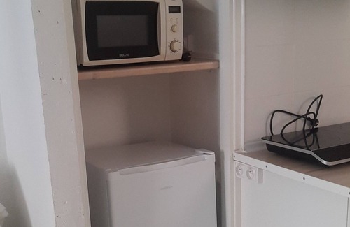 Cazouls-les-Beziers Apartment | Entire studio rental