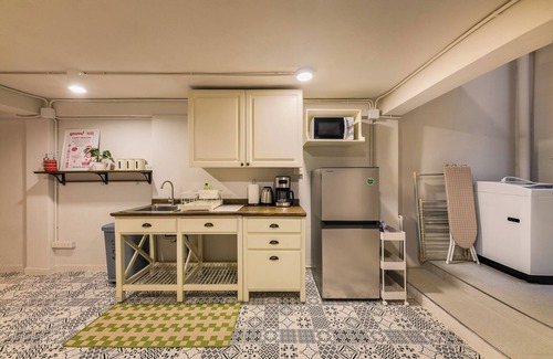 Phra Khanong House | Entire townhouse in Khet Phra Khanong, Thailand