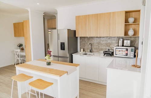 Terranora Apartment | Entire unit Own entrance near Goldcoast Airport for family holidays2 rooms 4beds