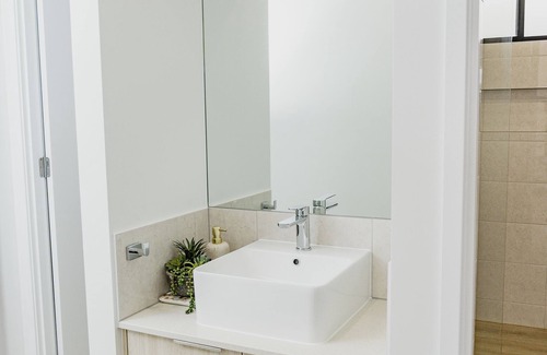 Terranora Apartment | Entire unit Own entrance near Goldcoast Airport for family holidays2 rooms 4beds