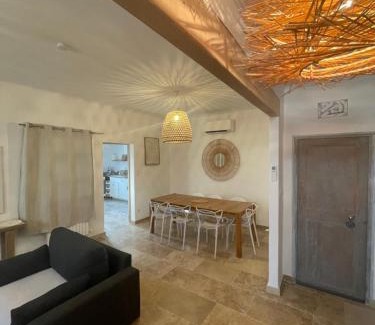 Cavaillon House | Entre les Alpilles et le Luberon 3 chambres 10 pers