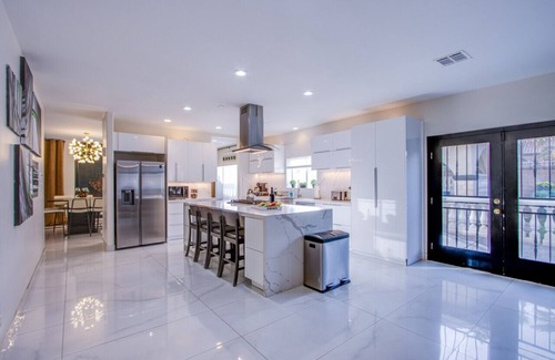 Spring Valley Villa | Epic 7BR 5.5BA themed Villa - Experience the Vegas Royale 14 min to strip