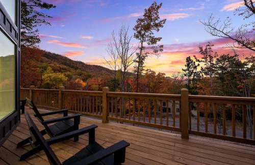 McGaheysville House | Epic Mtn Views I Luxe 5br Alpine Escape