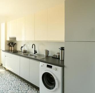 Bordeaux Golden Triangle Apartment | Epicurien historic heart of Bordeaux