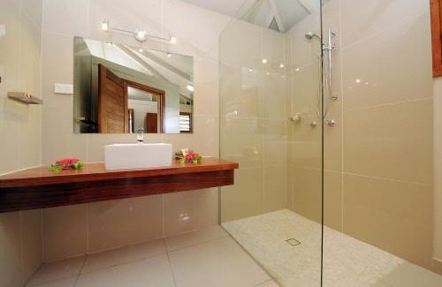 Port Vila Resort | Erakor Island Resort & Spa