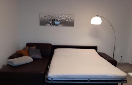 Steindamm Apartment | Erdgeschoss-Appartement mit Seeblick