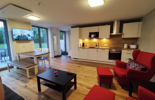 Wiesentheid Apartment | Erdhausapartment West "die Außergewöhnlich und Besondere Unterkunft"