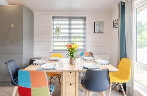 Hundall House | Erica Lodge