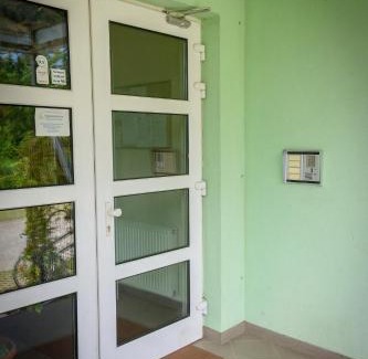 Sarvar Apartment | Erika Apartman