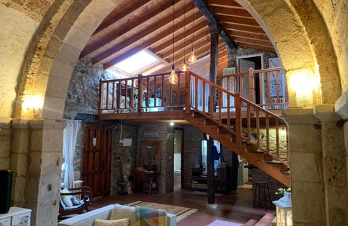 Villallano Ski Chalet | Ermita de la Tuda