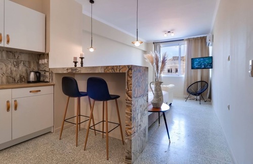 Monastiraki Apartment | Ermou Fashion Suites 507 @ Acropolis view