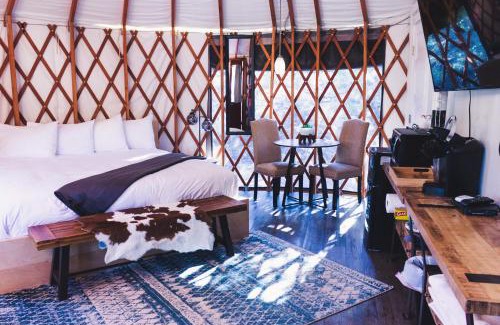Escalante Cabin | Escalante Yurts - Luxury Lodging