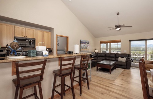 Rendezvous House | Escape in Style: Welcome to our Rendezvous Retreat