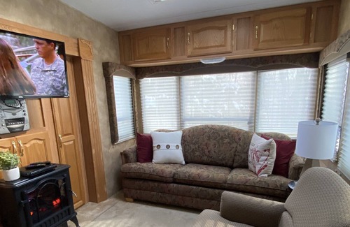 Vinco House | Escape the hustle and bustle by staying in a private scenic RV