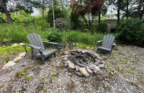 Wurtsboro House | Escape to a Streamside Cabin in the Lower Catskills