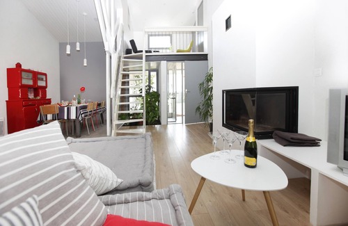 Saujon Apartment | Escape to a Villa in Saujon – 170 m², Garden, Close to Beaches & Vineyards, Ideal for 9 People