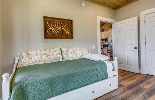 Harold House | Escape to Nature Lakefront Jay Cottage with Views!