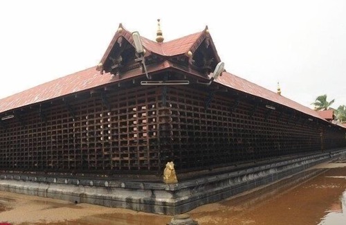 Kuravilangad House | Escape to Paradise: Luxury Villa for Short-Term Rentals in Kerala