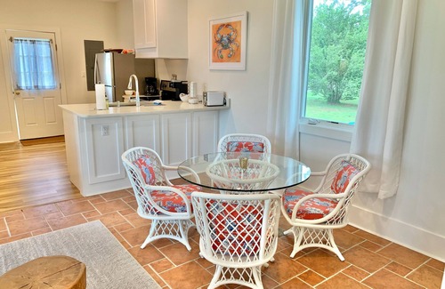 Tasley Cottage | Escape to the Eastern Shore -Upscale Romantic Waterfront getaway cottage w dock