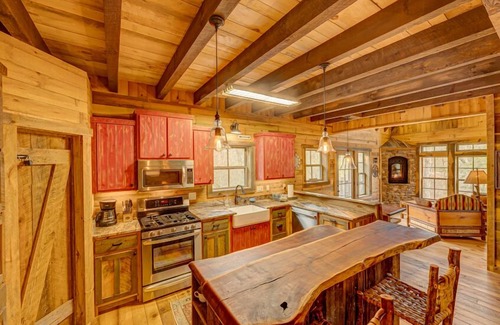 Cashes Valley Cabin | Escape to Water Dance - Riverfront Fire Pit | Hot Tub | Foosball
