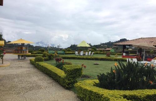 Jerico Villa | Espectacular finca en jerico con jacuzzi