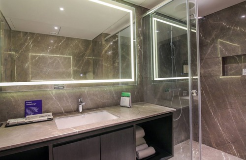 Wakad Hotel | Essentia Premier Hotel Pune