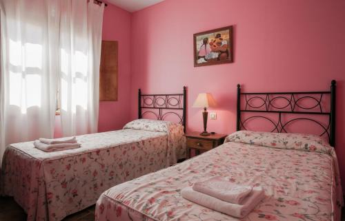 Casas del Monte House | ESTE FINDE, además, te espera un detalle de BIENVENIDA EXCLUSIVO Descubre el Valle del Ambroz piscinas naturales cristalinas, calma total y atardeceres únicos desde tu terraza