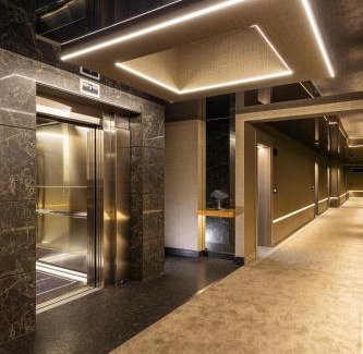 Plovdiv Hotel | - ESTE PARK HOTEL - part of Urban Chic Luxury Design Hotels - Parking & Compliments - next to Shopping & Dining Mall Plovdiv