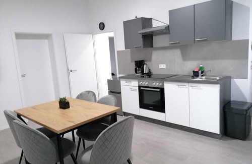 Herne Condo | Estrella24 Living Rooms Singapur