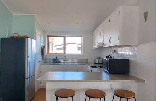 Pukehina House | Estuary Essence with the Best Sunset Views in Town - Great for families!