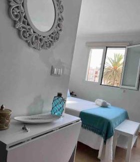 Aduanas Apartment | Estudio Montañar a 50 metros del mar