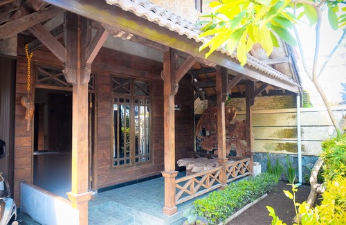 Condongcatur House | Ethnic Homestay Yogyakarta