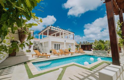De Bruynewijk Apartment | Eva Spa Resort Rooftop Pool 1br