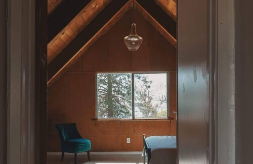Dunlap Cabin | Event venue in nature retreat