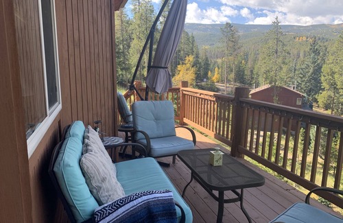 Shadow Mountain Apartment | Evergreen Mountain Escape - Newly remodeled!