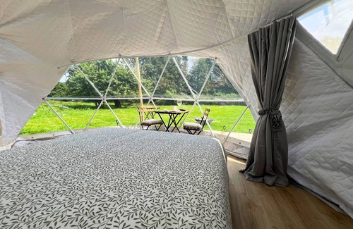 Ecaussinnes Cabin | Evernest Eco Dôme Ecaussinnes
