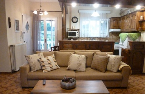 Potamos House | Evreika House
