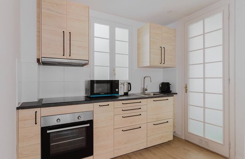 Sarria Apartment | Excellent Sarrià 1BR, Fully Equipped, by Blueground