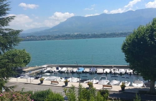 Le Bourget-du-Lac House | Exceptional Lac du Bourget view, 50m2, sleeps 2 to 4