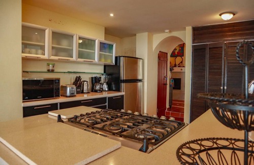 Cerro Azul Villa | Exclusive Villa with panoramic vistas of city and mountains from your own hottub