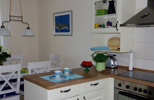 Schobull House | Exclusive Friesenhaus * * * * * with sea views, sauna, wireless, disabled