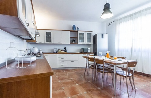 Sassari Apartment | Exclusive Roth Aparments