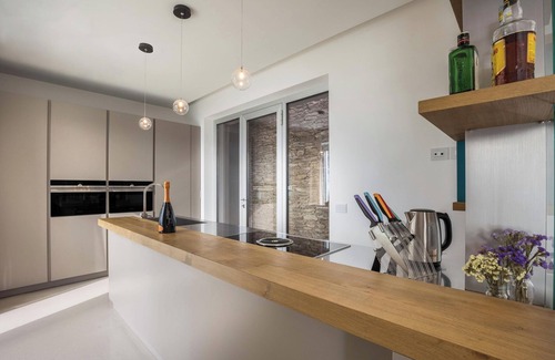 Pulciano Villa | Exclusive Villa Agave with Lake & Mountain View, Pool, Whirlpool and Sauna