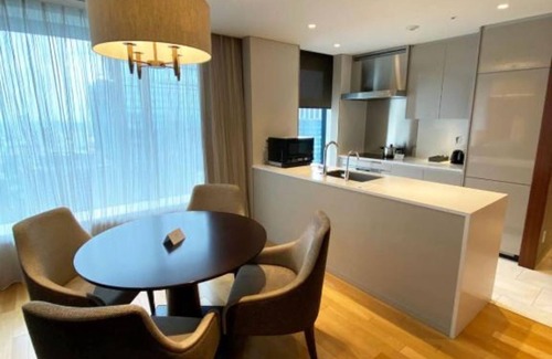 Chiyoda Apartment | Executive 2 Bedroom Apartment Near Otemachi Station Tokyo