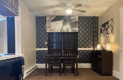 Boone Apartment | Executive 6th floor apartment in downtown Boone.