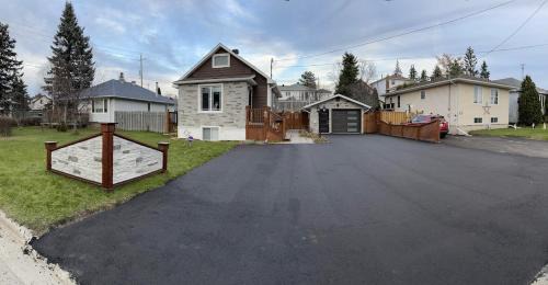 Timmins House | Executive Home