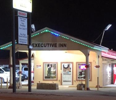 Ira Hotel | Executive Inn Snyder
