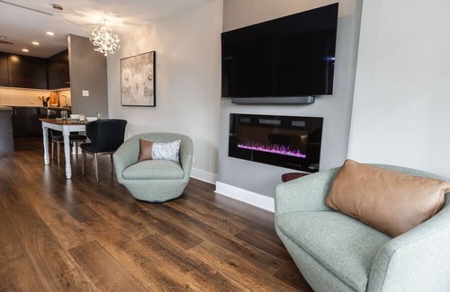 Bear Mountain Resort Apartment | Executive Resort-Style Living in Victoria